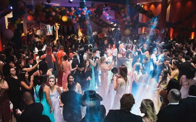 Adolescentes em tratamento no HA são presenteados com “Baile de Debutantes”